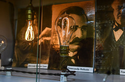 Що показують у львівському музеї електроламп (ФОТО)